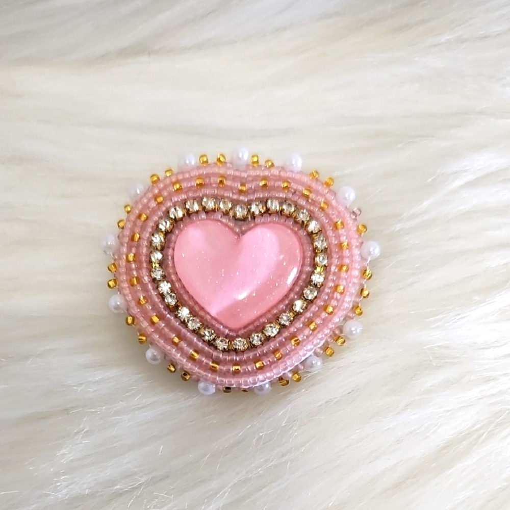 Pink Heart Beaded Phone Grip